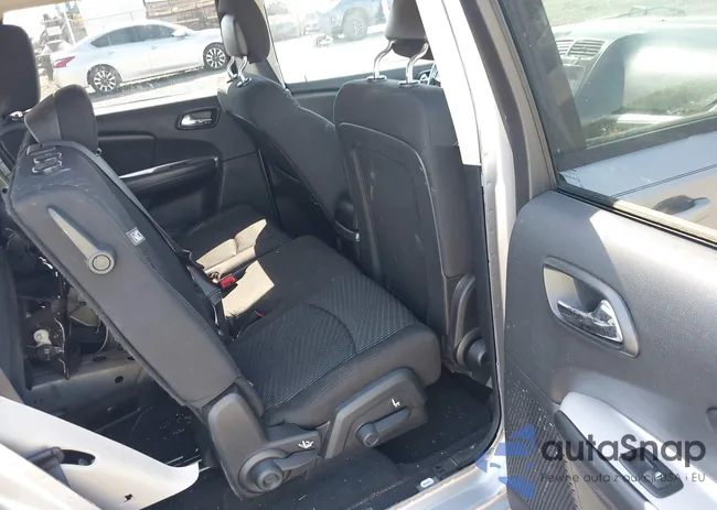 3C4PDCBG0HT591282: 42766842