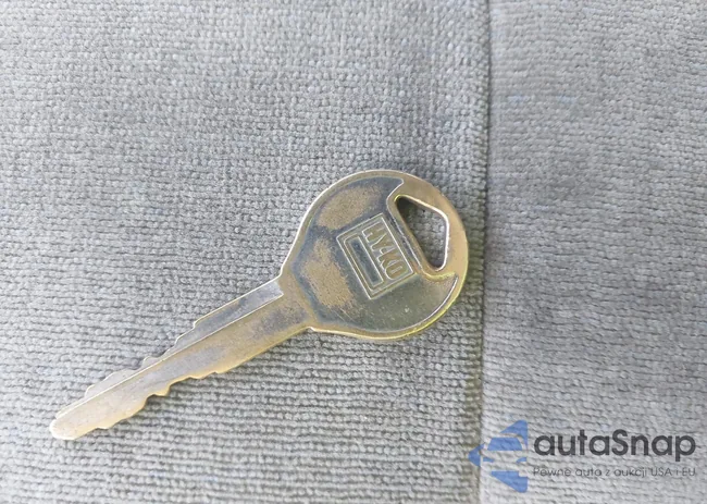 JM1BJ2228Y0211488: 42767029