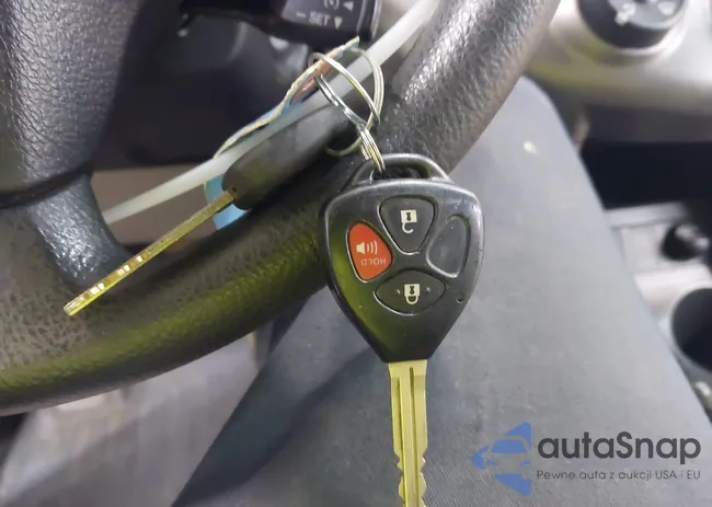 2T3BF4DV7CW187645: 42768125