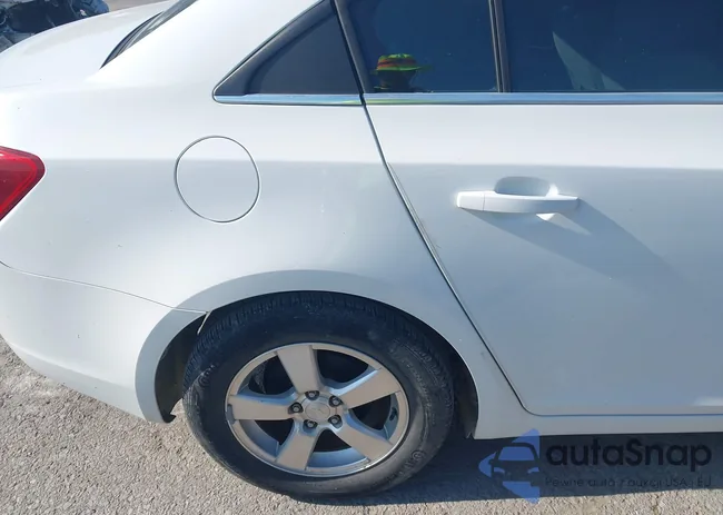 1G1PC5SB2D7158279: 42768293