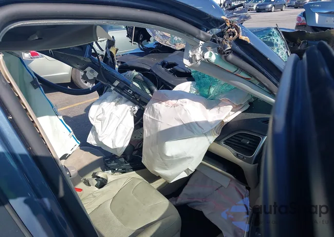 1C4PJLCB2MD103610: 42768444