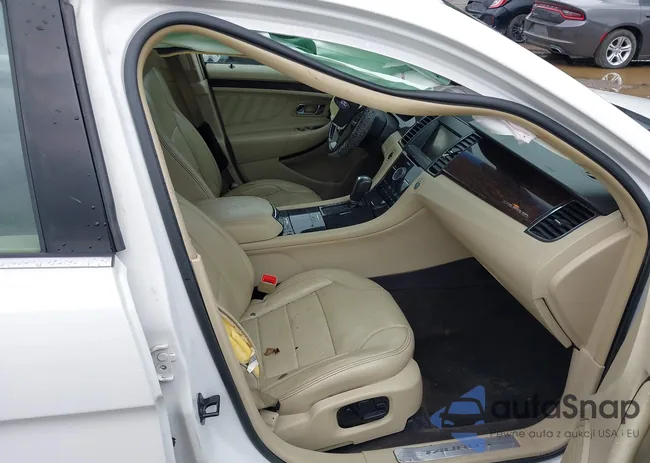 1FAHP2J8XDG190312: 42768455