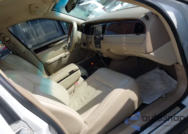 2LNBL8CV4AX614490: 42768505