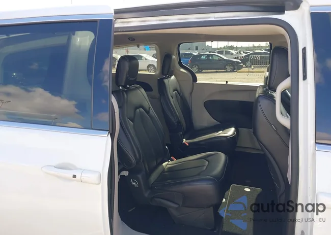 2C4RC1BG9PR560226: 42768553