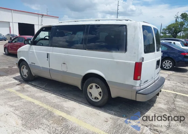 1GNDM19W8WB174745: 42767730