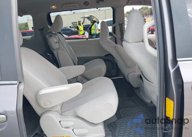 5TDKK3DC9CS272895: 42767732