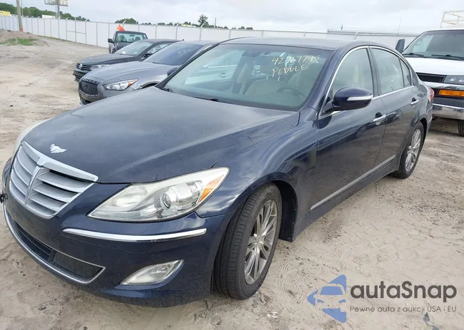 KMHGC4DF3CU175301: 42767795