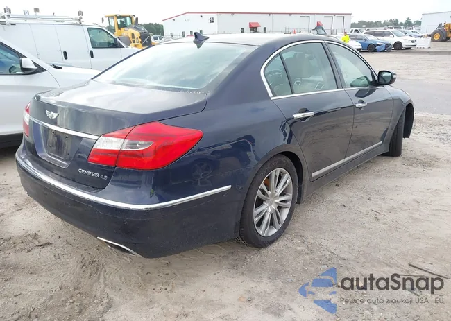 KMHGC4DF3CU175301: 42767795