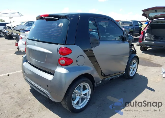 WMEEJ3BA7FK798182: 42767796