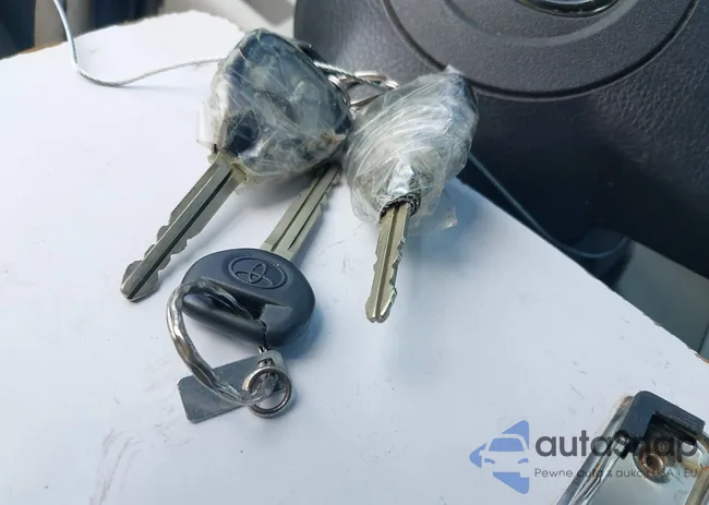 JTMBD33V265051114: 42767831