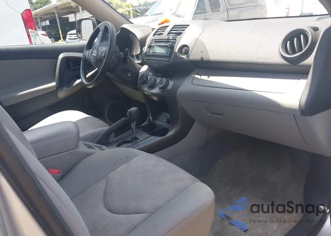 2T3BF4DV3CW230037: 42767902