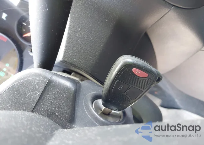 1C4NJDBB6CD576908: 42769149