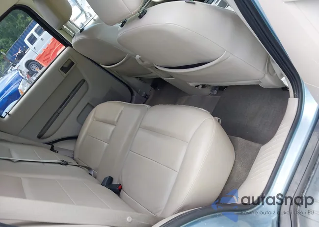 1FMCU59H38KE68792: 42769235