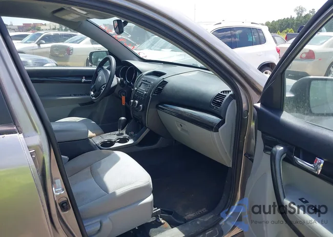 5XYKT3A15BG184261: 42769250