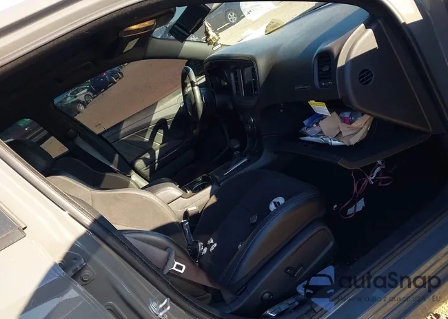 2C3CDXMG6PH705977: 42769293