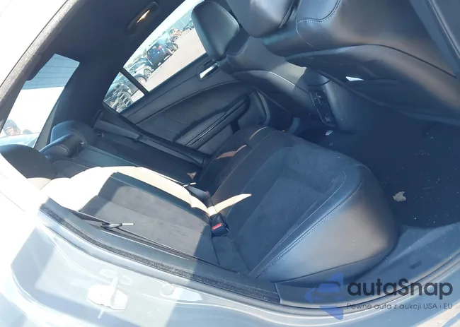 2C3CDXMG6PH705977: 42769293