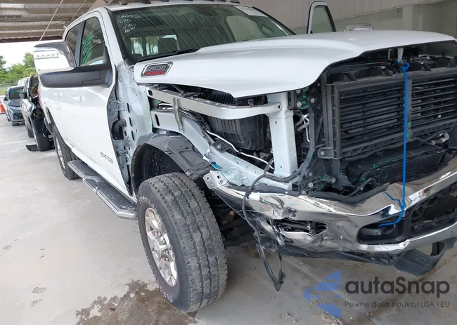 3C6UR5FL6RG103462: 42769400