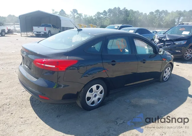 1FADP3E27GL242419: 42769501