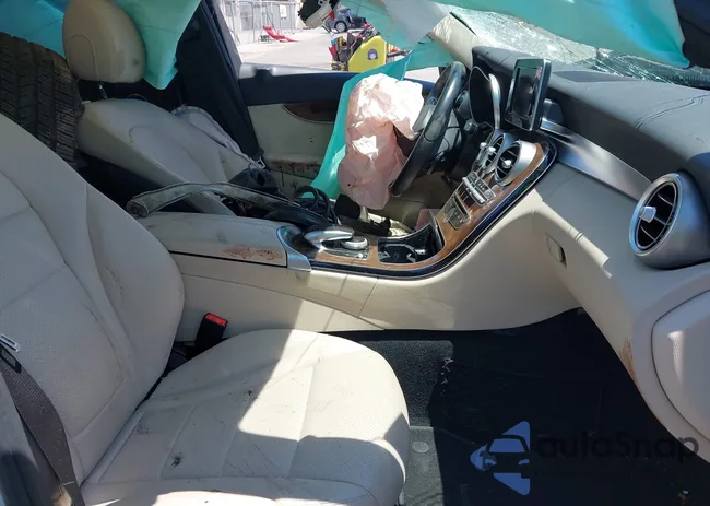 55SWF4JB2GU128850: 42769528