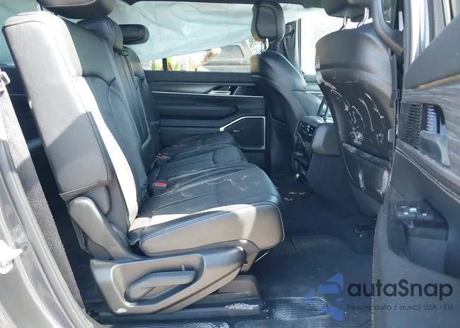 1C4SJSBP2RS144601: 42769593