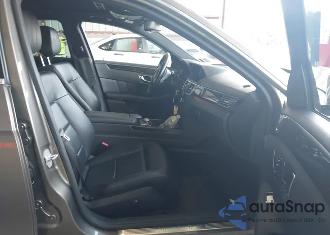 WDDHF8HB0AA109114: 42769626