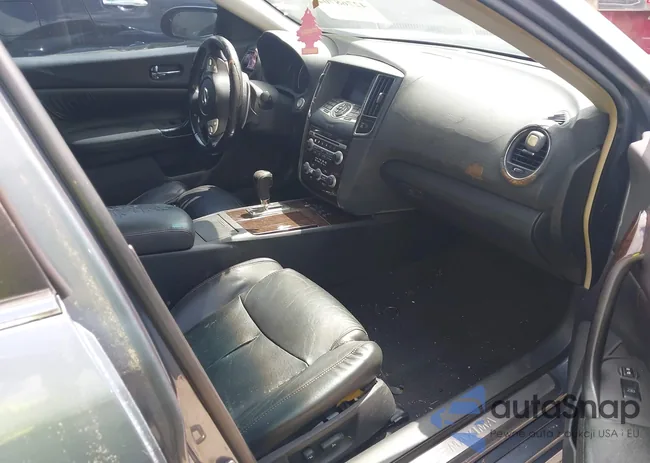 1N4AA5AP0AC819896: 42768704