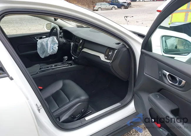 YV4102WK9M1072076: 42768814