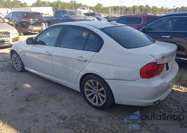 WBAPH5G54BNM82609: 42768851