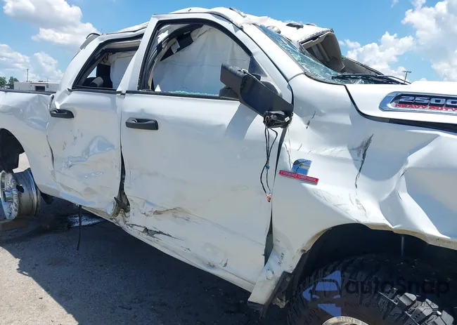 3C6UR5CL7LG163648: 42768866