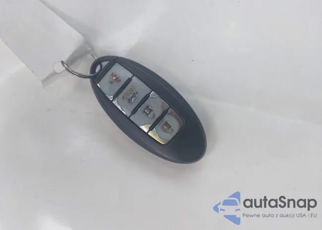 1N4AL3AP3HC296656: 42768981