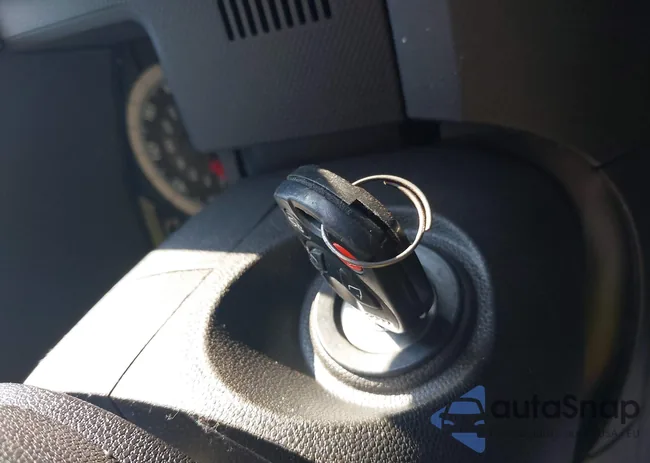 1FMCU93789KB40373: 42769025