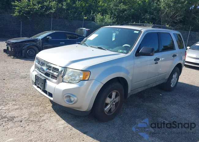 1FMCU93789KB40373: 42769025