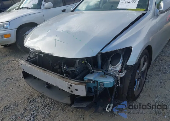 JTHBE1KS4B0051484: 42770124