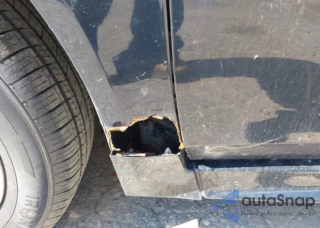 2G1WB5EK6A1199923: 42770258