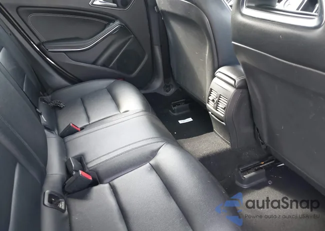 WDDSJ4EB5EN031347: 42770378