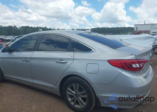 5NPE24AA2FH170550: 42770420