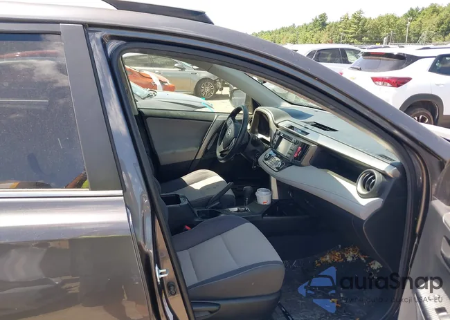 JTMRFREV9FJ039204: 42770628