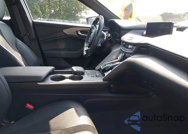 19UUB6F52PA001657: 42769730