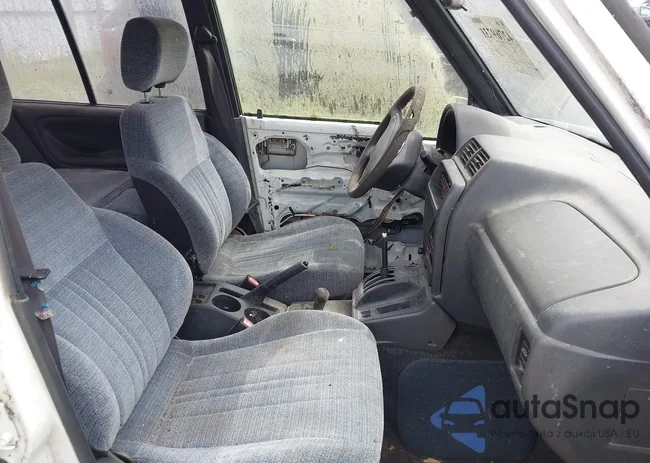 JS3TD21V8T4107948: 42769731