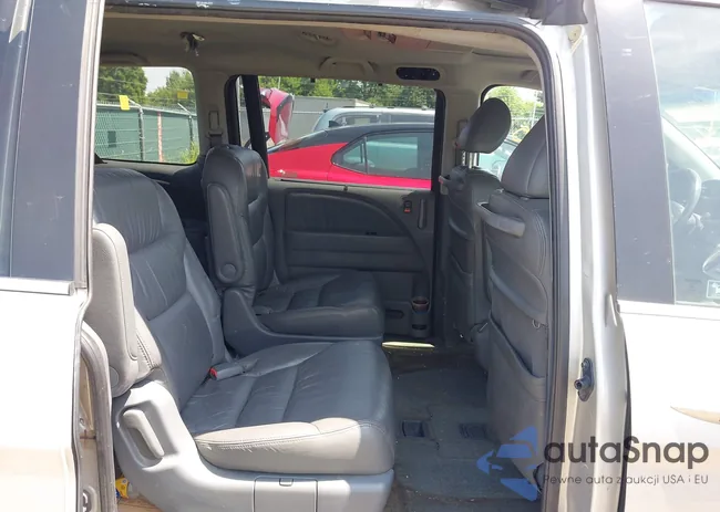 5FNRL38757B414100: 42770005