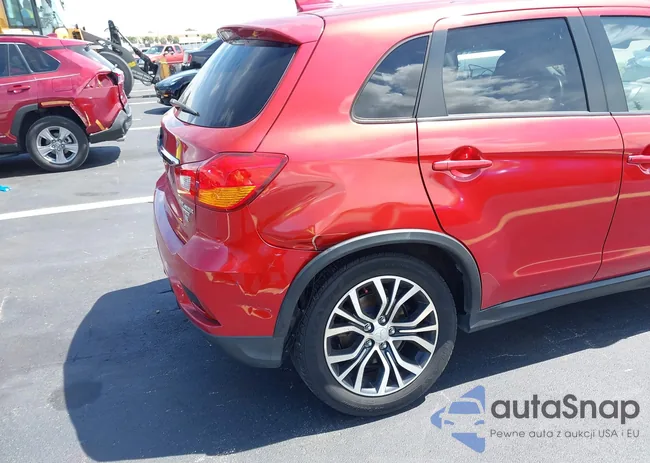 JA4AP4AU7KU002858: 42771114