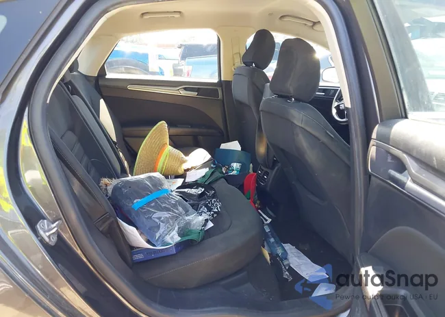 3FA6P0LUXLR113467: 42771175