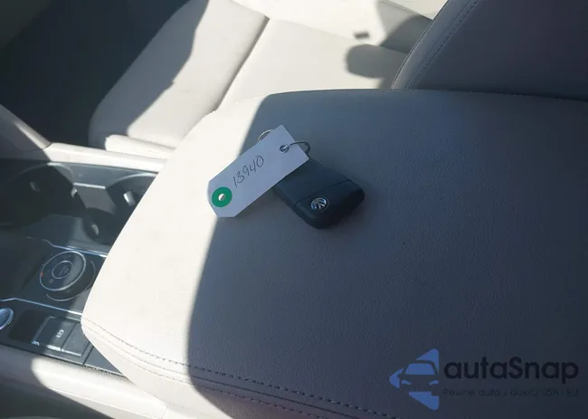 1V2LR2CA1JC538840: 42771509