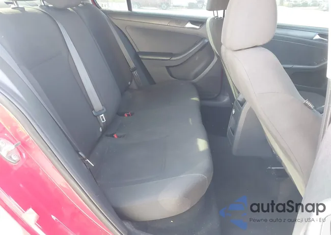 3VW2K7AJ1FM324175: 42771635