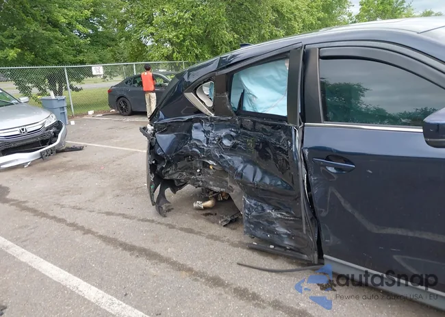 JM3KFBCM1K1673675: 42770816