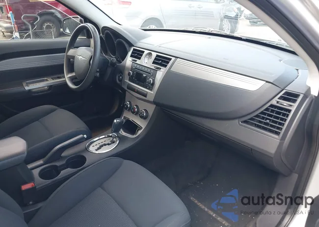 1C3CC4FB0AN176544: 42770950