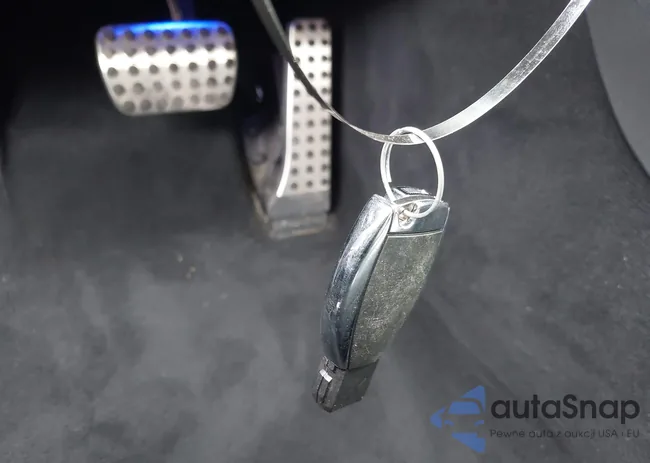 WDDUG8FB5HA325629: 42772098