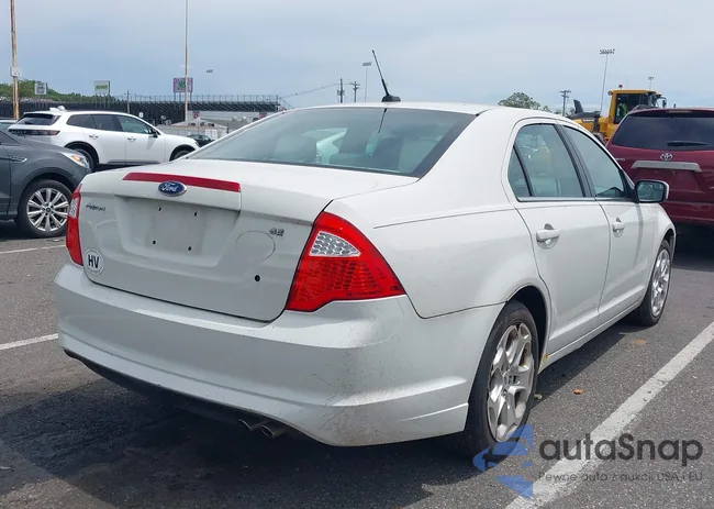 3FAHP0HA9BR161614: 42772263