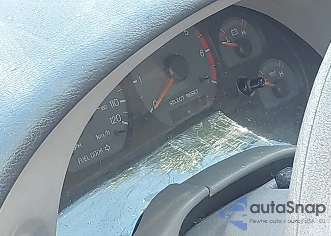 1FAFP4040XF136352: 42772449