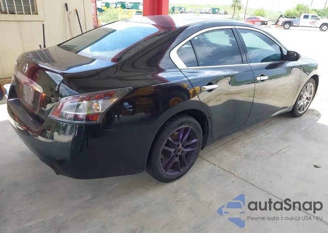 1N4AA5APXEC437106: 42772603